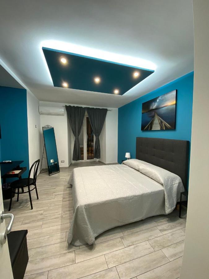Casa Vacanze Figurelle Наполи Екстериор снимка